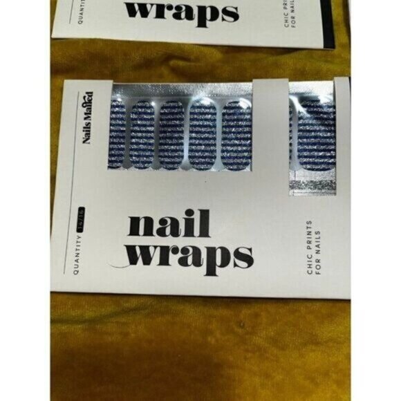 Nails Mailed Set of 4 Nail Wraps NWT - Picture 2 of 5
